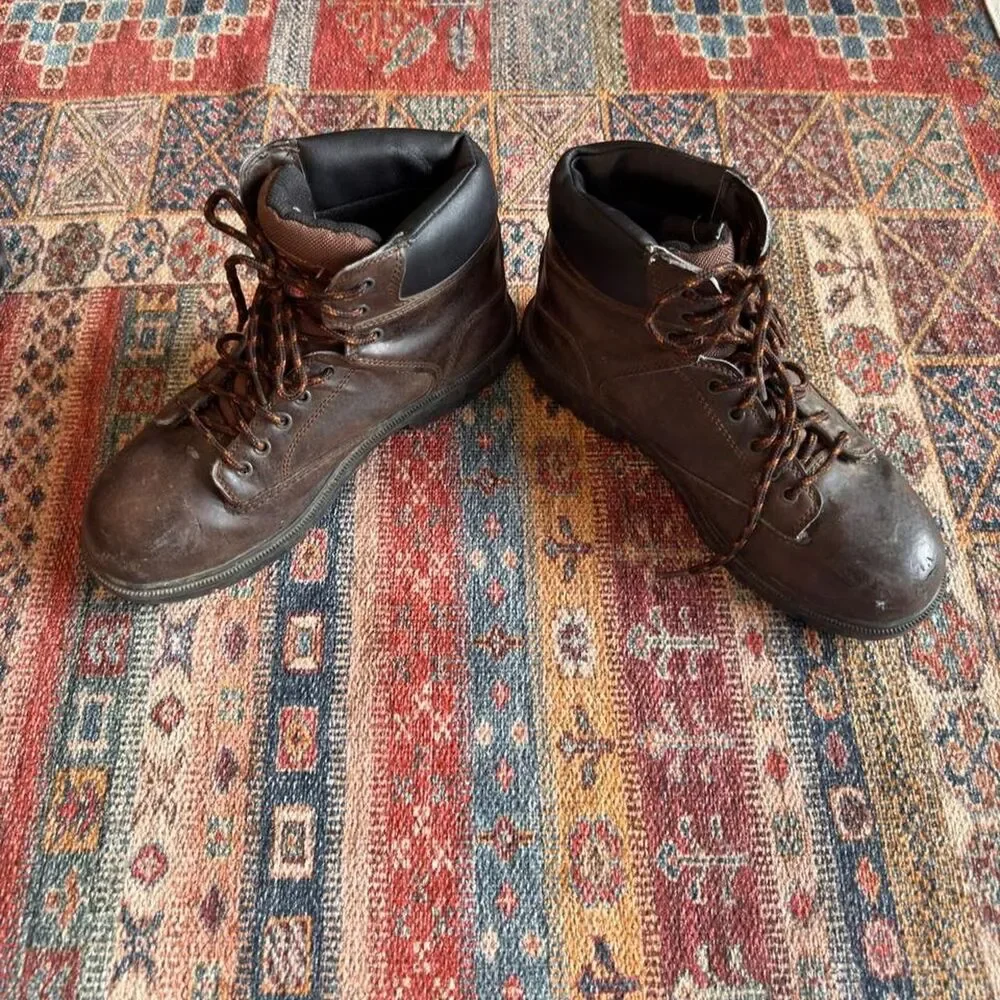 Brown sturdy leather Brahma boots Size 11